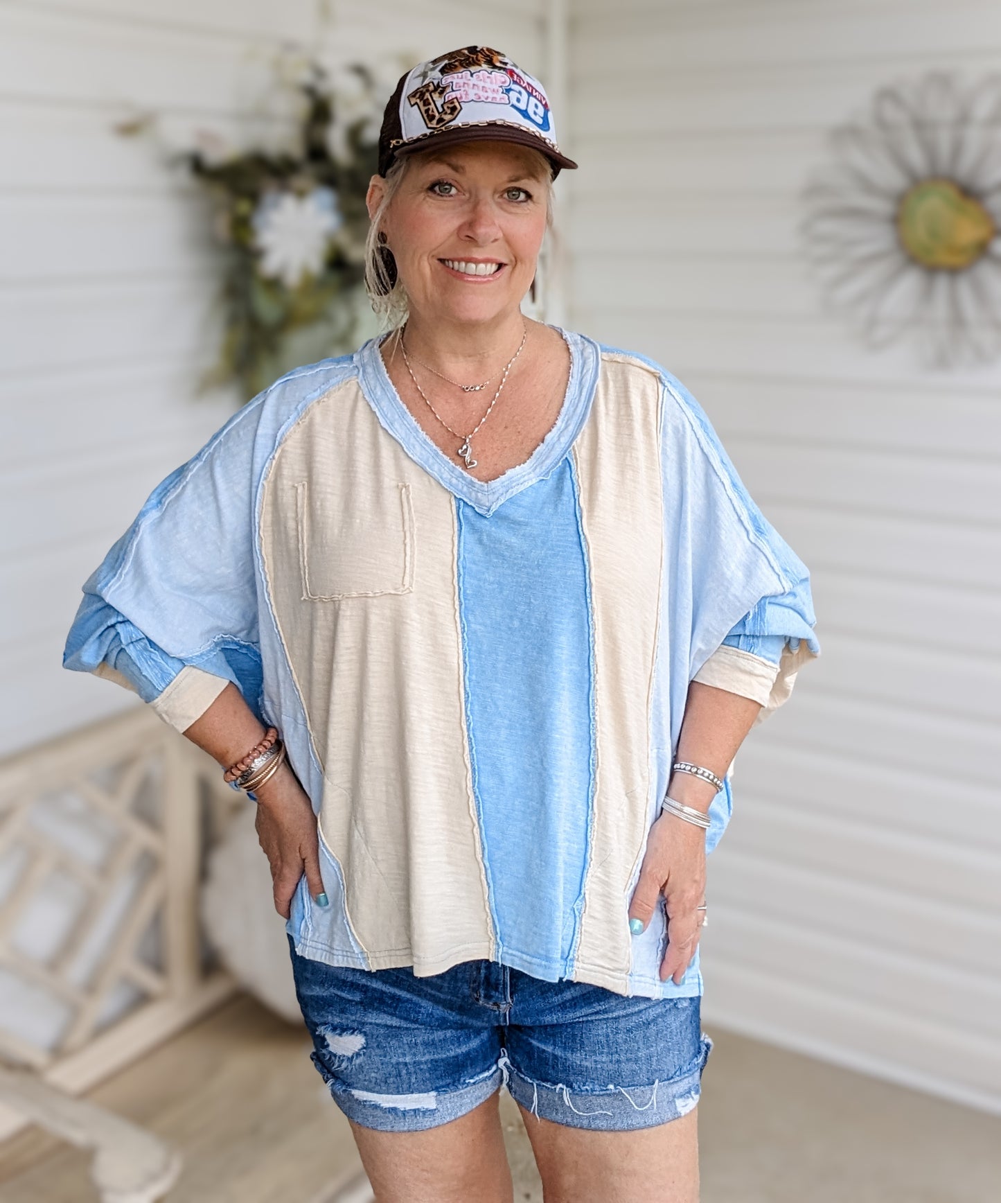 Color Block V-Neck top