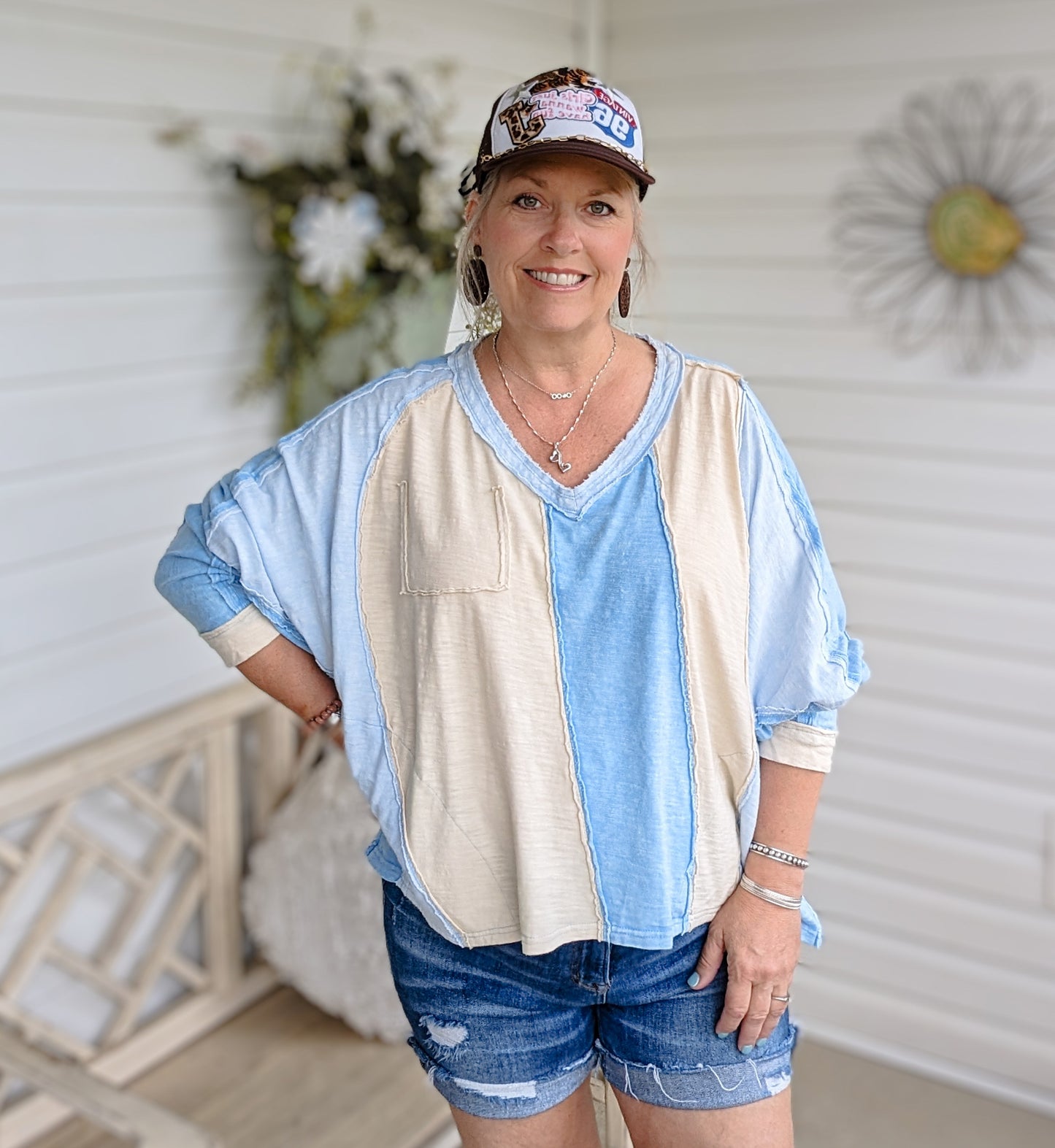 Color Block V-Neck top