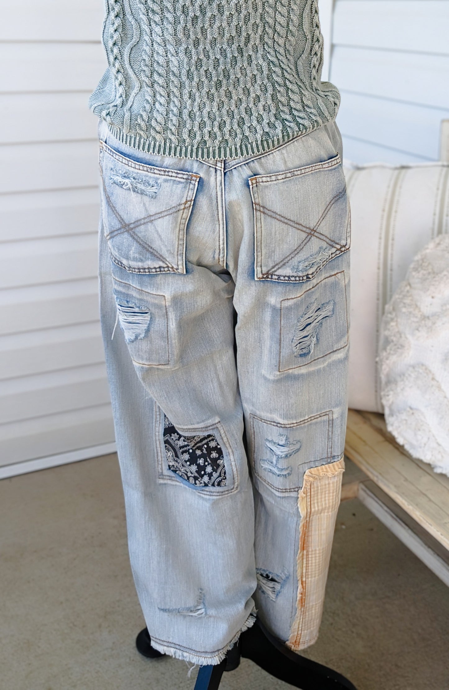 Patchwork Detail Ankle Length Denim Pants