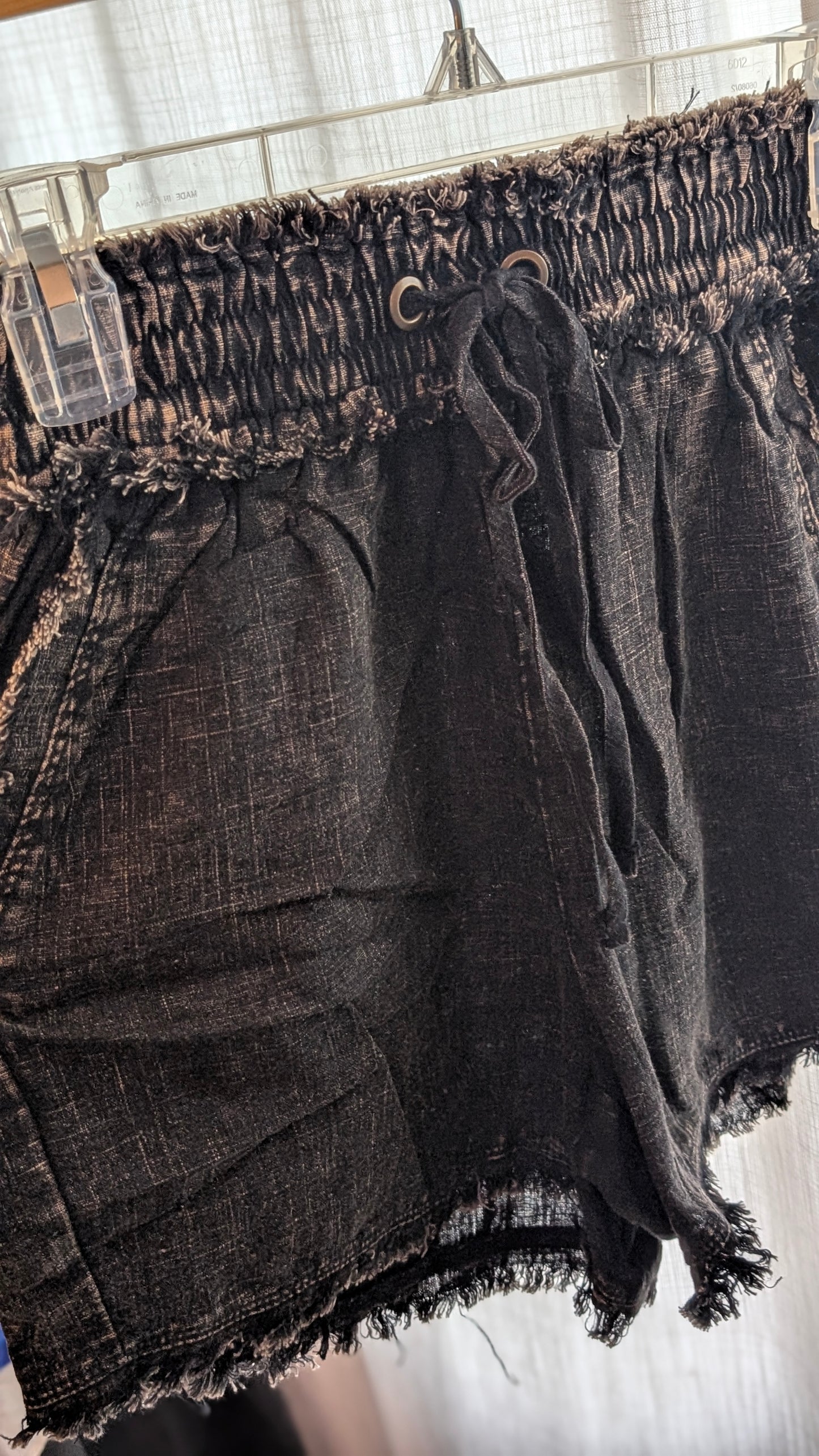 Linen tie front shorts