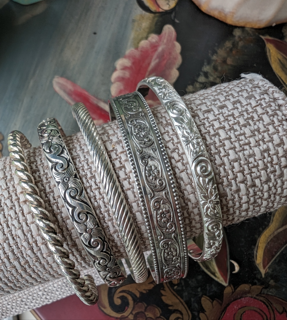 Cindy Floral Cuff Bracelet