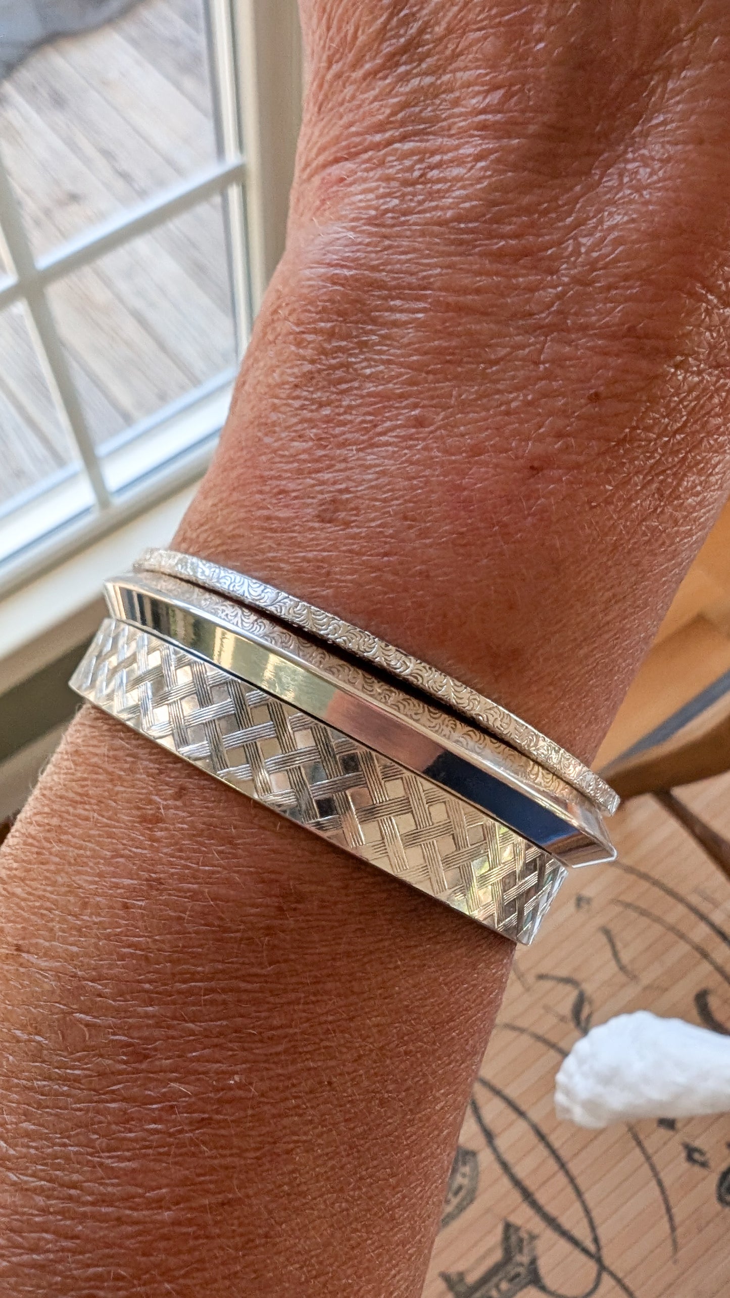 Swirl Design Cuff Bracelet