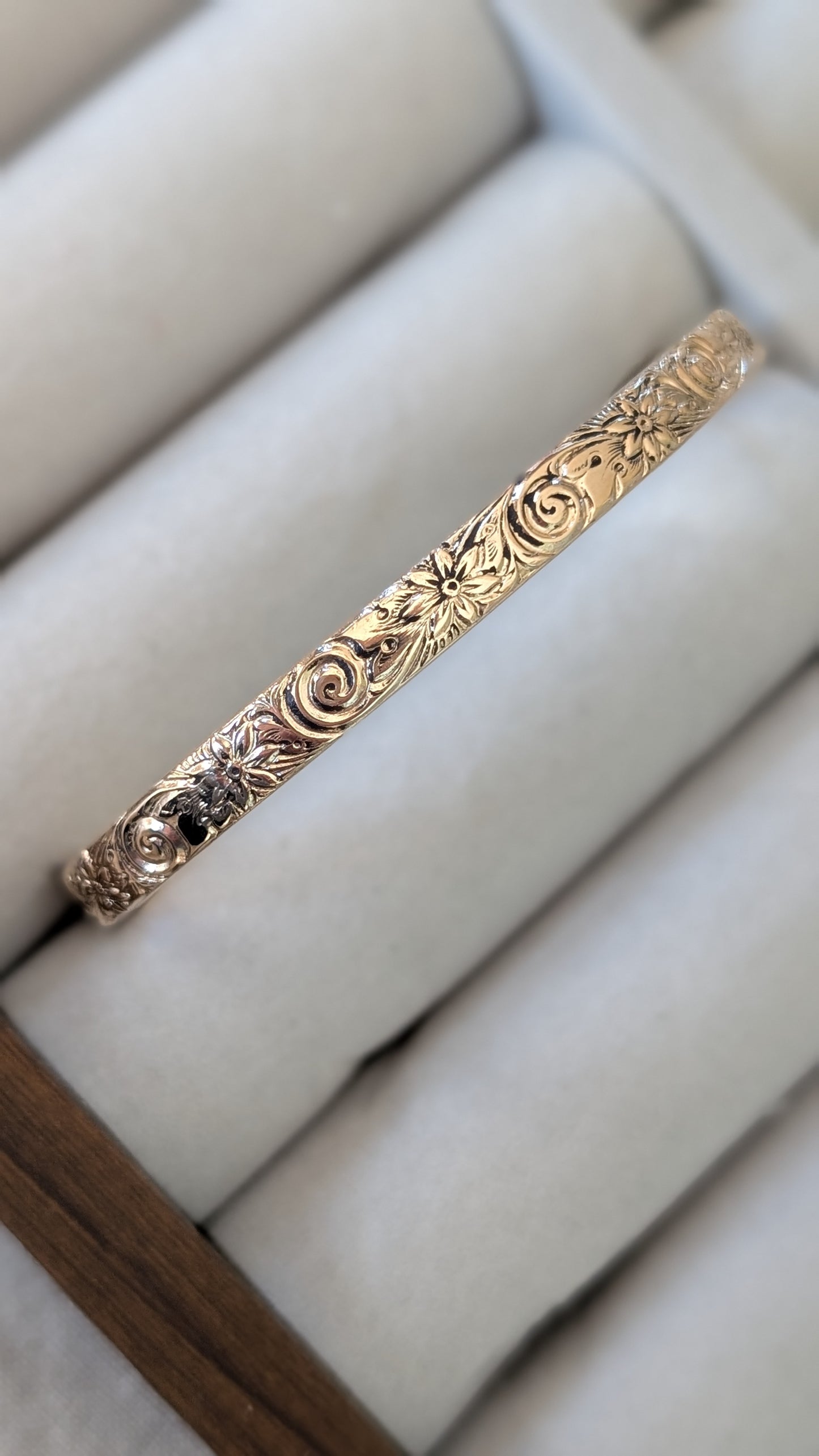 Cindy Floral Cuff Bracelet